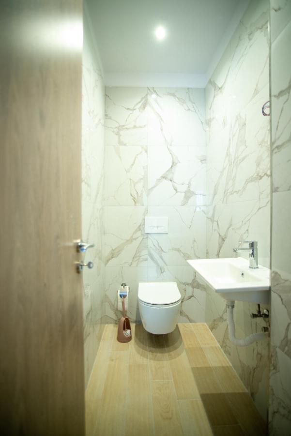 Proda Apartments Sarande Exterior photo